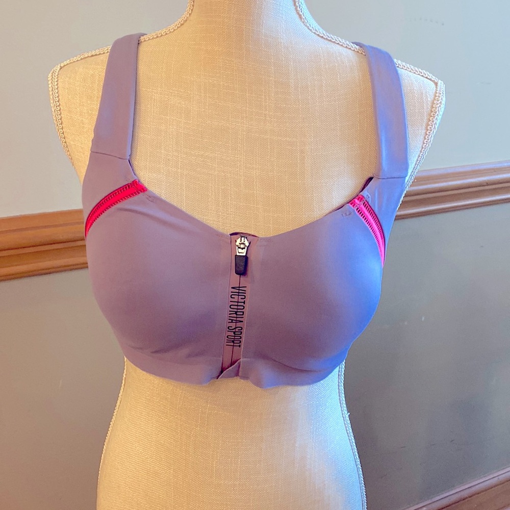 Gorgeous size 34DD Victoria Secret Sport Bra - Lavender and hot punk in color